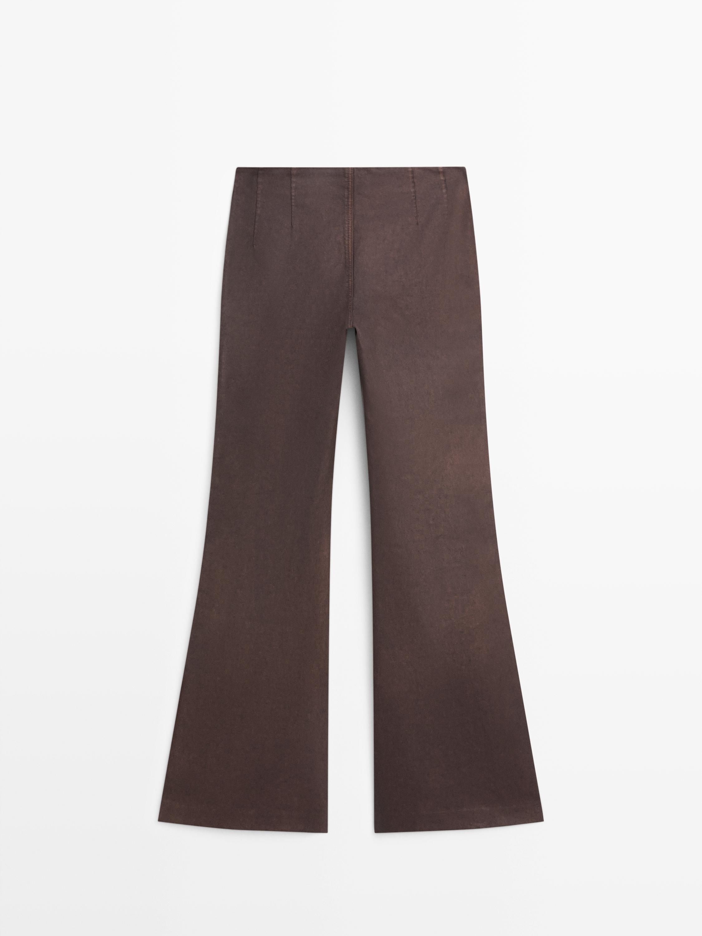 Pantalon cropped flare enduit